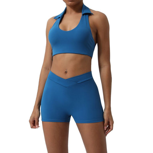 Hermoso juego de pantalones cortos de yoga deportivos de espalda y elevación de tope