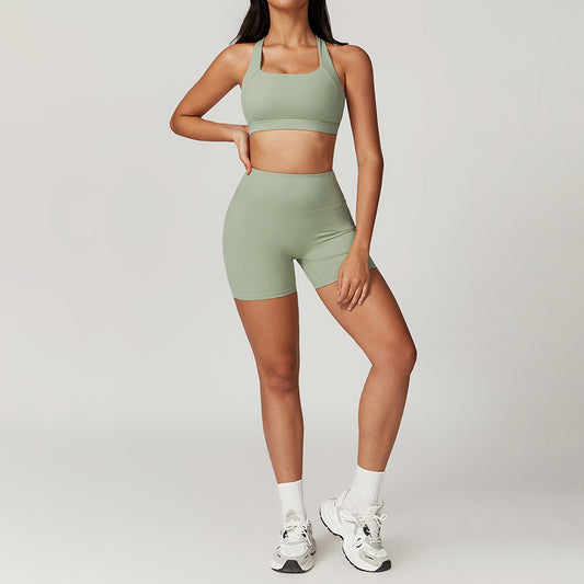 Cross Back Sports Bra + Shorts de cintura alta