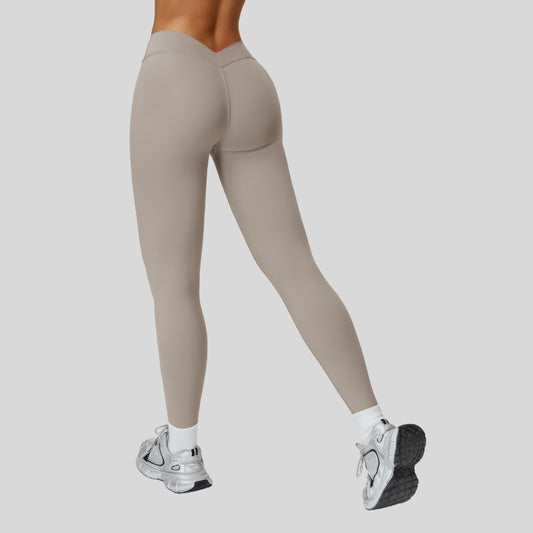 High-waisted V-neck leggings at the back