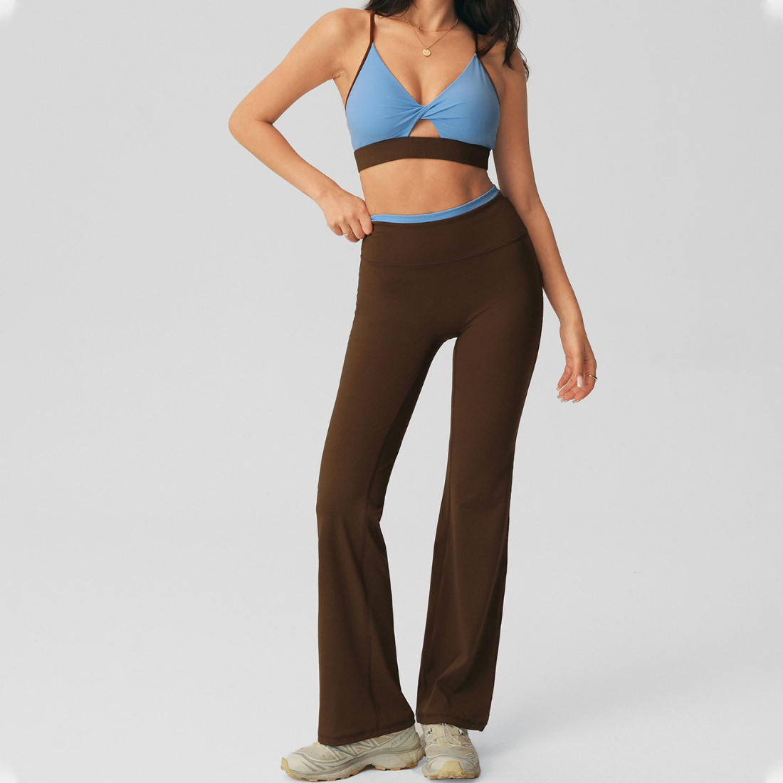 Wholesale Women's Padded Bra+Hip-lift Flare Pants Pilates Set