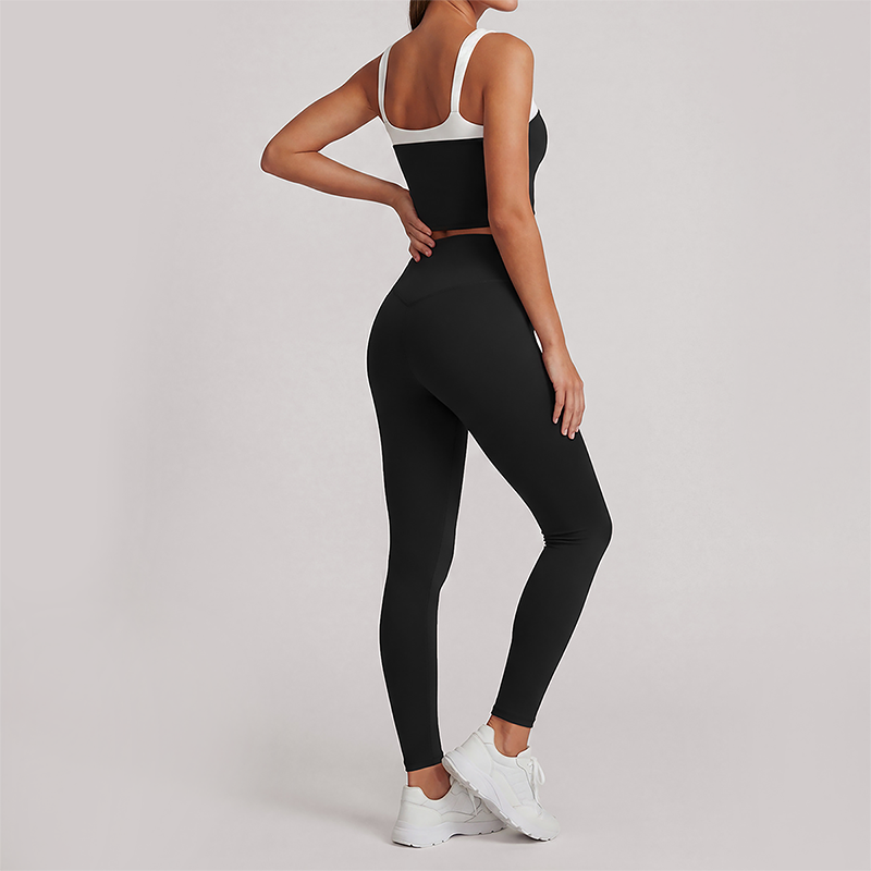Wholesale Women's Quick-Dry Yoga Set Sleeveless Sports Bra & Capri Pants with Chest Pad