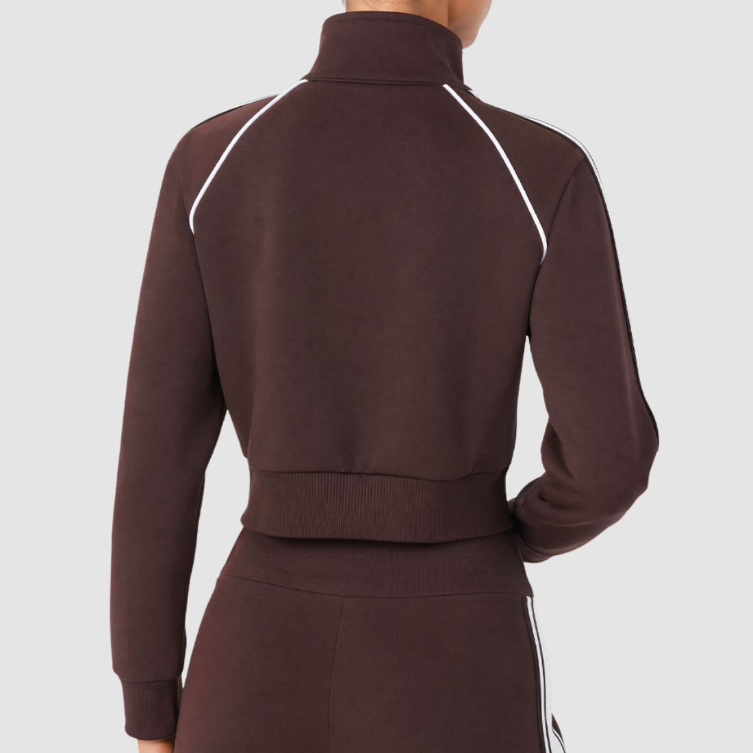 Wholesale Women's Activewear Color-Block Stand-Collar Zip Pocket Cropped Sports Jacket