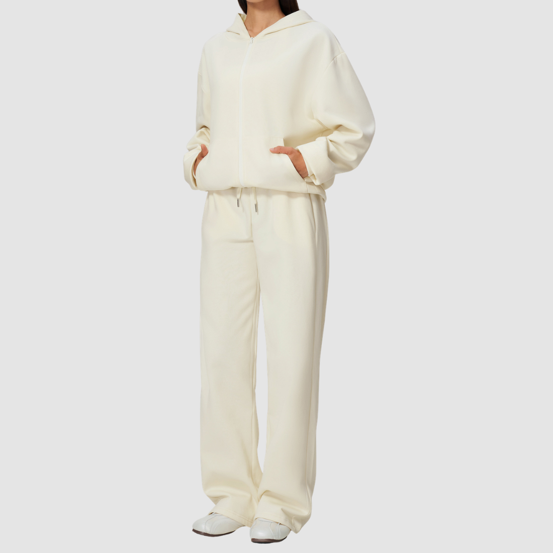 Wholesale Women's Warm Fleece-Lined Hooded Sweatshirt & Sweatpants Set