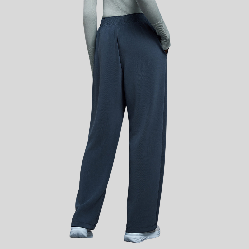 Women's high-waisted straight-leg pants