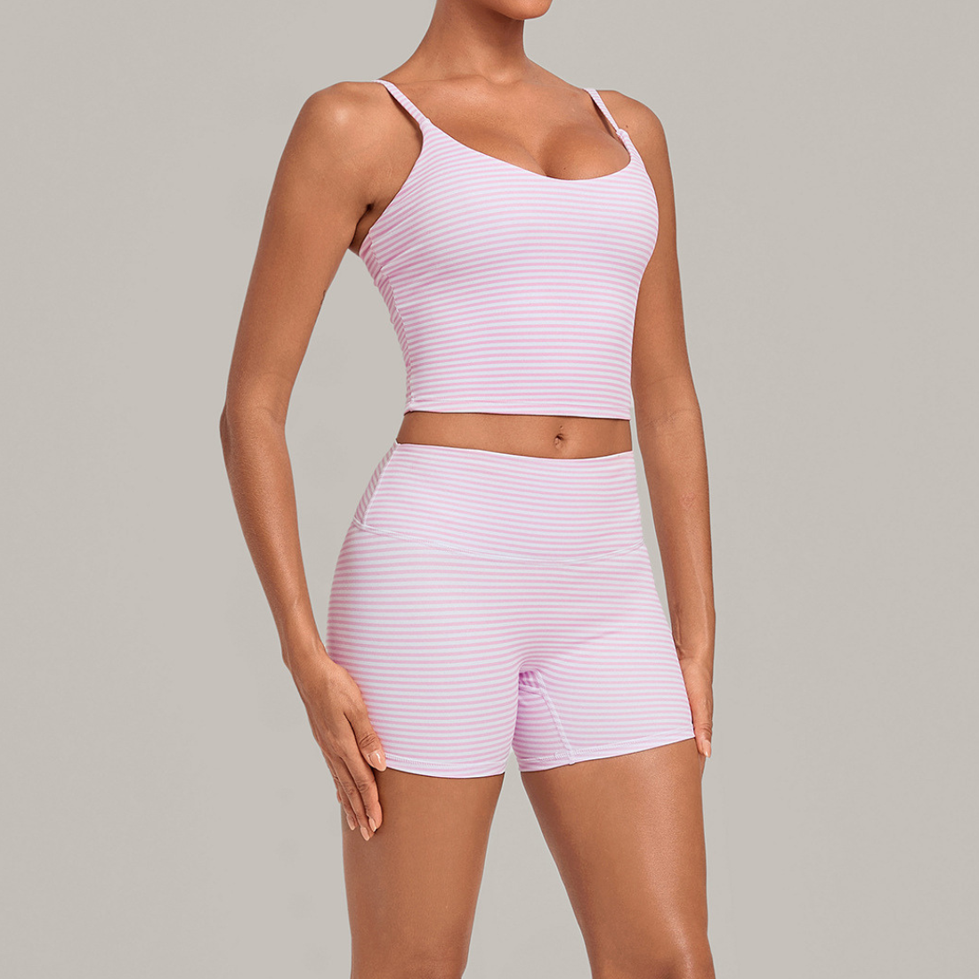 Wholesale Women's Activewear Retro Print Back-V Sleeveless Top & Leggings Yoga Set