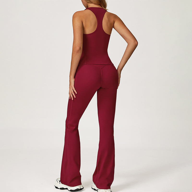 THIN STRAPS TANK TOP + Slim-fit athletic flare pants 2-PIECE SET