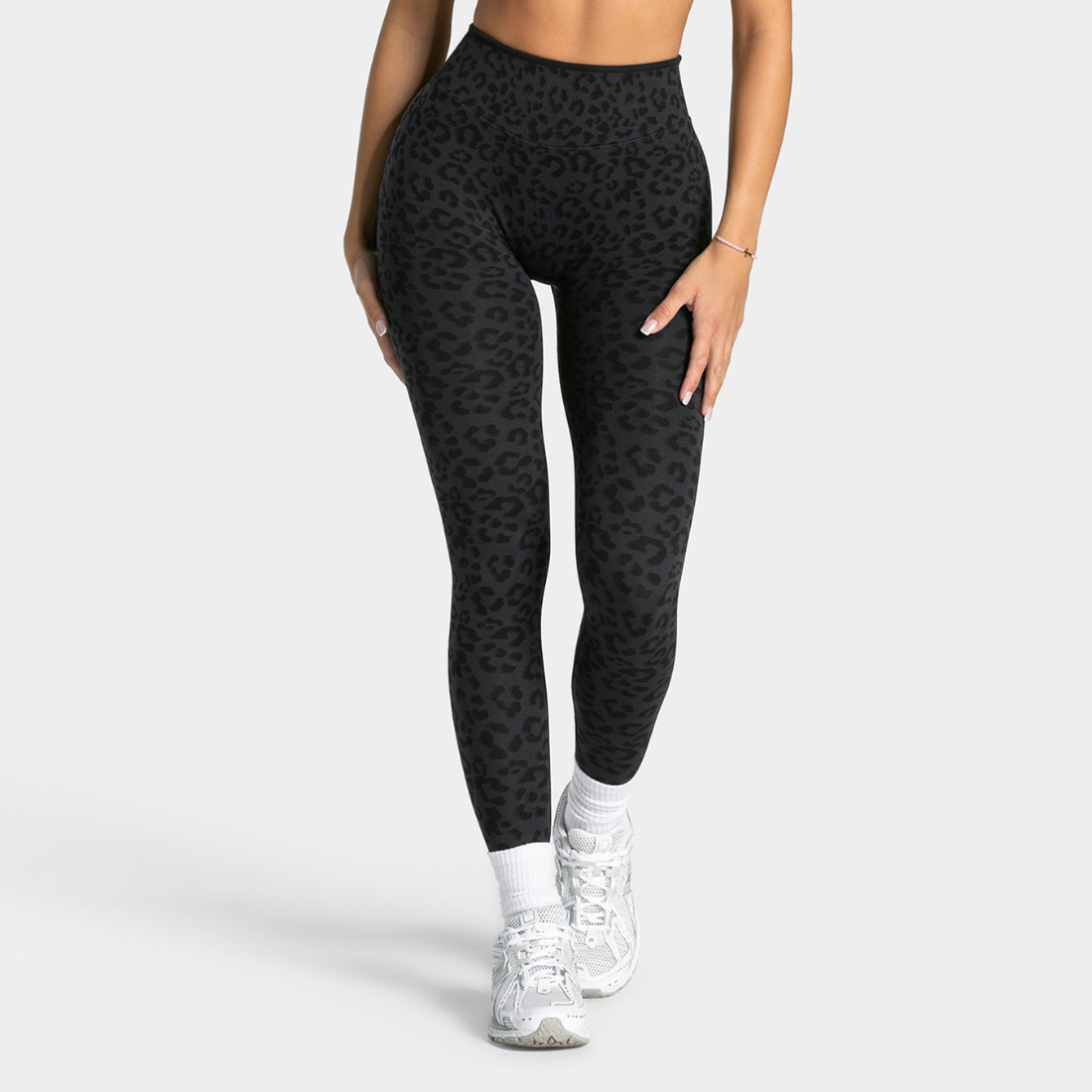 Wholesale Women's Seamless Leopard Print High-Waist Yoga Leggings