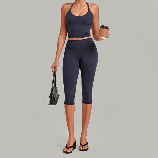 Wholesale Women's Halter Neck Yoga Set – High Elasticity Capri Pants Fitness Activewear