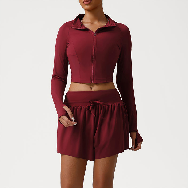 Wholesale hooded jacket + loose-fitting athletic shorts