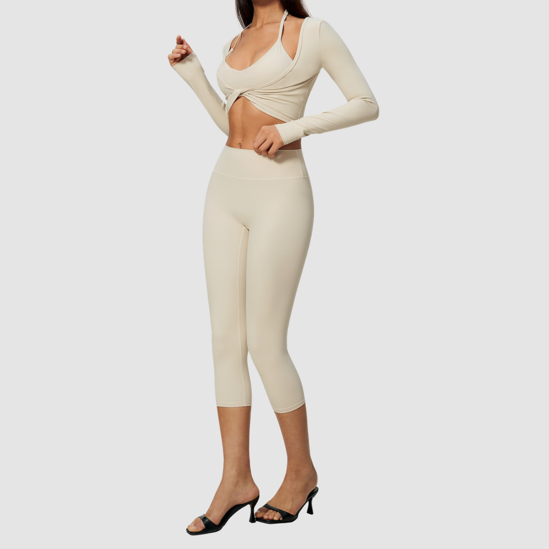 Wholesale Women's Activewear Brushed Bra, Capri Pants & Long-Sleeve 3-piece Yoga Set