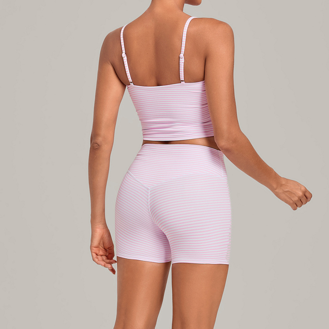 Wholesale Women's Activewear Retro Print Back-V Sleeveless Top & Leggings Yoga Set