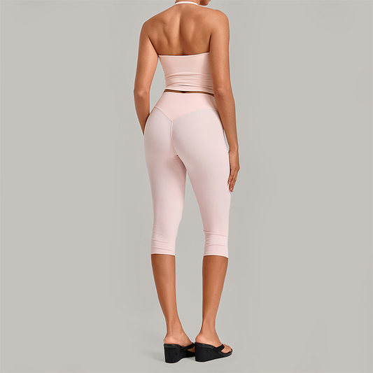 Wholesale Women's Halter Neck Yoga Set – High Elasticity Capri Pants Fitness Activewear