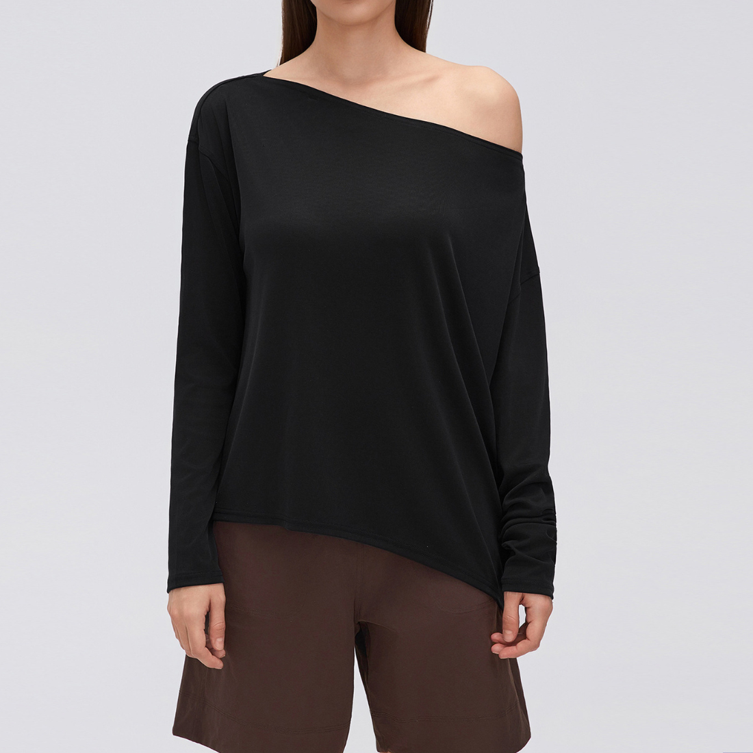 Wholesale Women's Activewear Loose Asymmetric-Shoulder Long-Sleeve Yoga Top