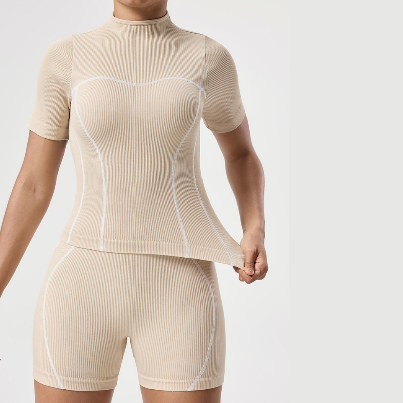 Backless high-neck short-sleeve top and shorts two-piece set