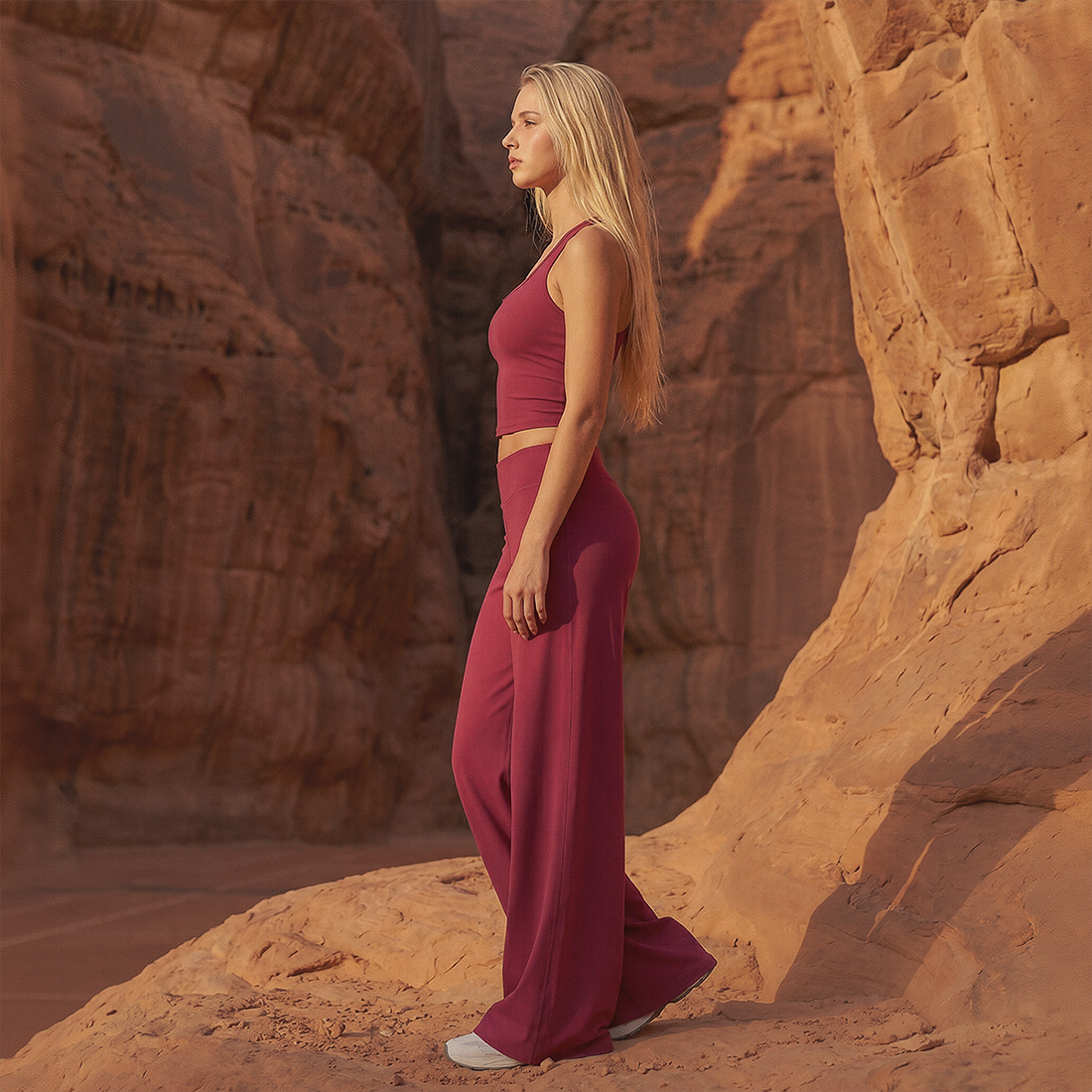 Wholesale Seam-Detail Cropped Vest & Hip-Lifting Wide-Leg Pants Set