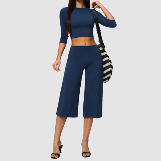 Wholesale Women's 3/4 Sleeve Crop Top & Mid-Length Leggings Set – Seamless Yoga Activewear
