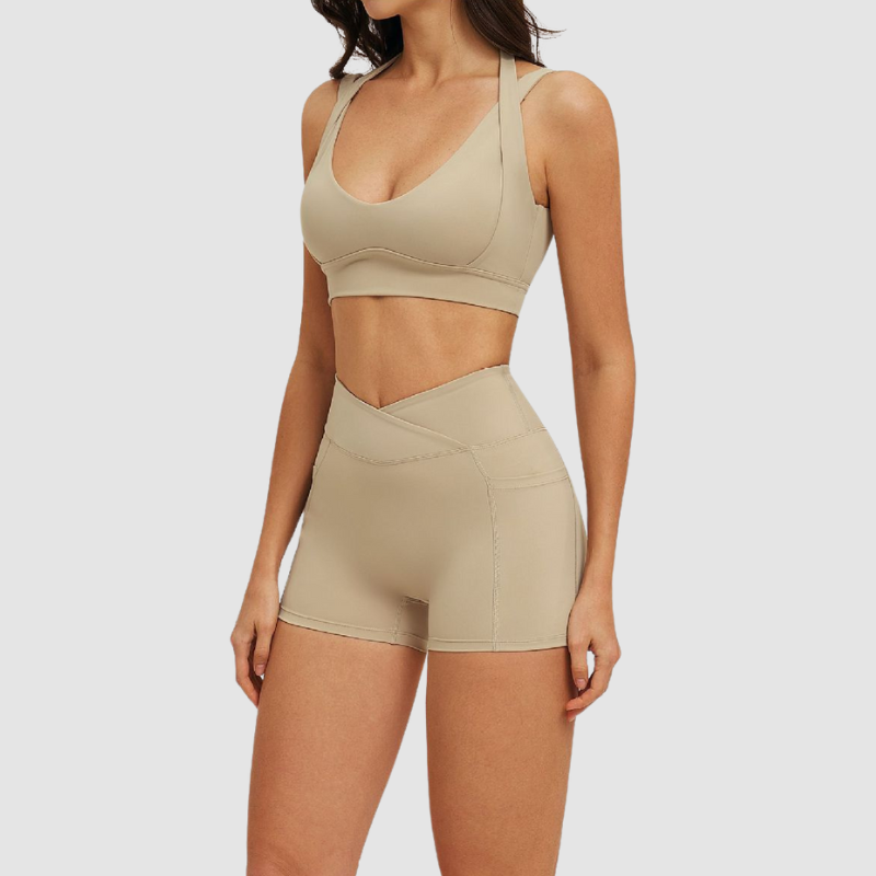 Wholesale halter-neck sports bra + shorts