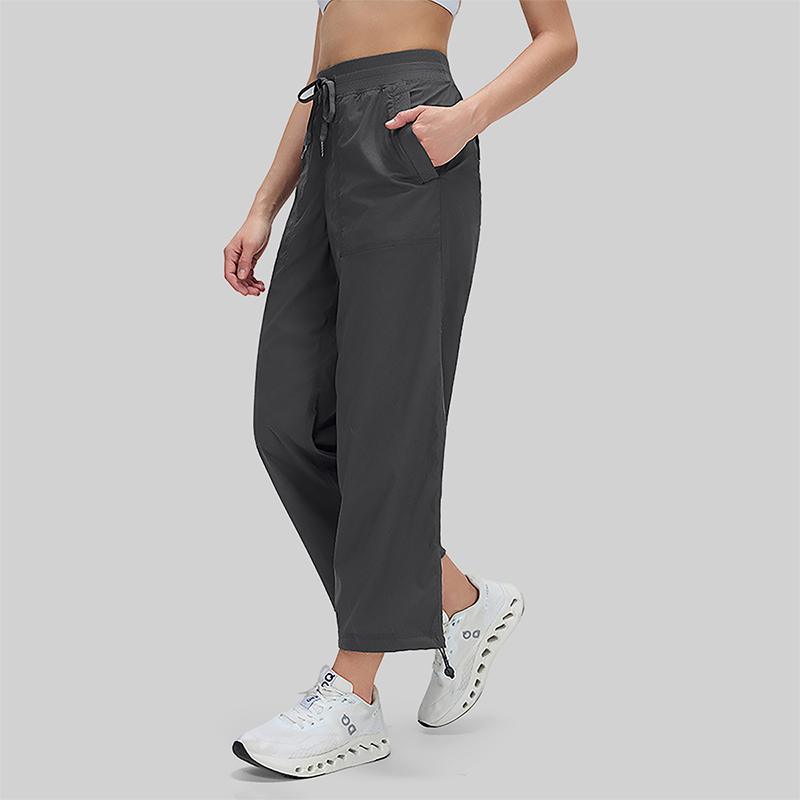 Wholesale quick drying loose fit sports pants