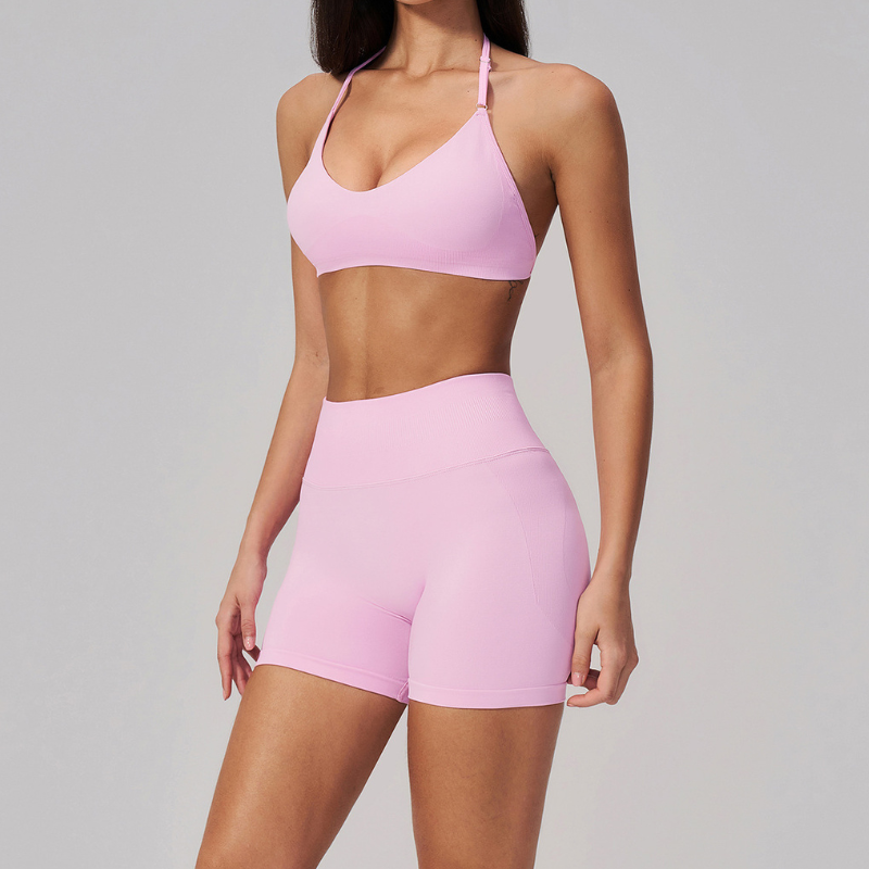 Wholesale Women's Sports Bra & Biker Shorts Set – Seamless Yoga Activewear