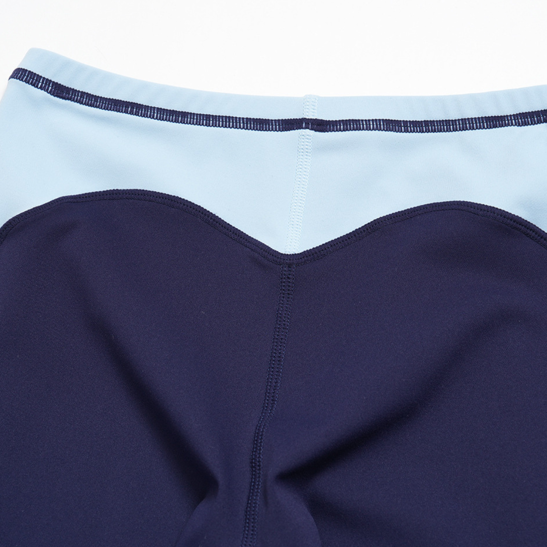 Wholesale Women's Colorblock Bare-Feel Yoga Set Sports Bra & Capri Pants