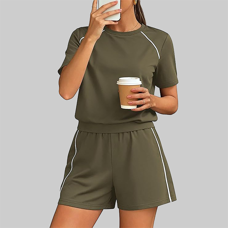 Wholesale Women's Short Sleeve T-Shirt & Shorts Casual Athletic Set