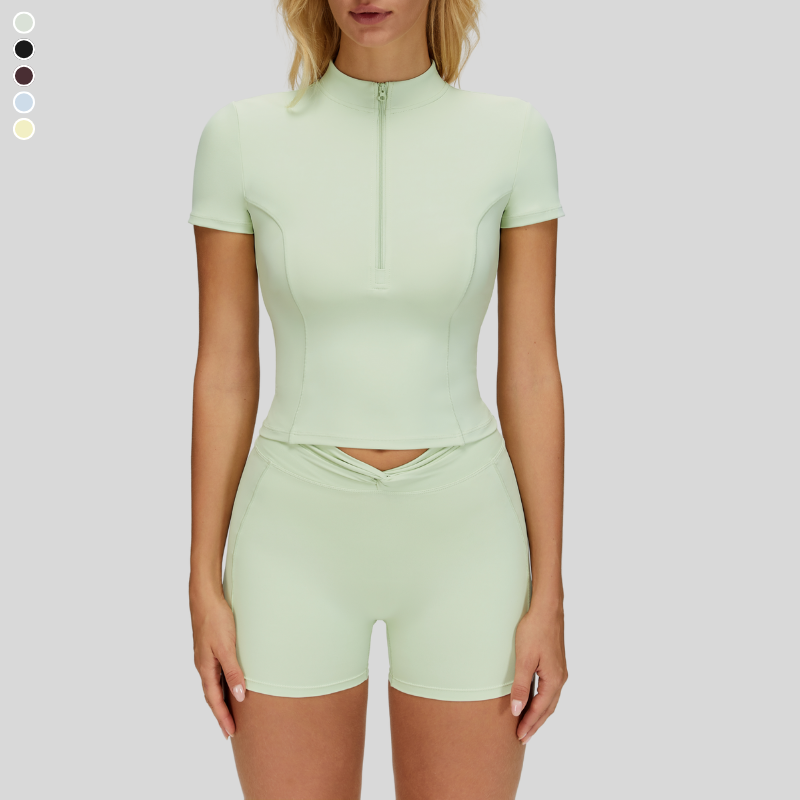 Slim-fit stand-up collar short-sleeved top+Pleated waistband sport shorts 2-piece set