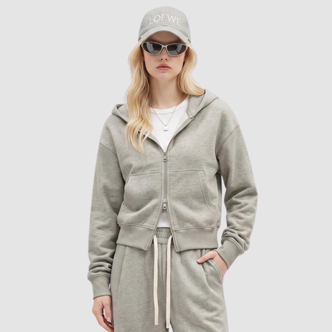 Wholesale Women’s Relaxed Zip-Up Hooded Sweatshirt – Cotton Blend