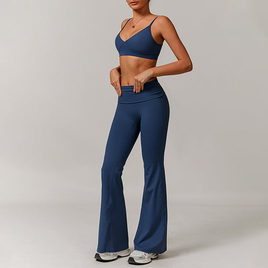 Cou-cou en V et sangles minces Sports Bras + Pantalon à jambe évasée 2 pièces