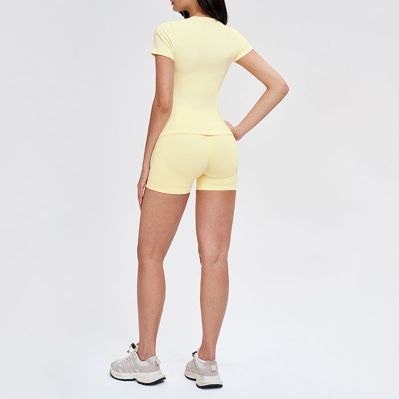 Wholesale solid color round-neck T-shirt + shorts