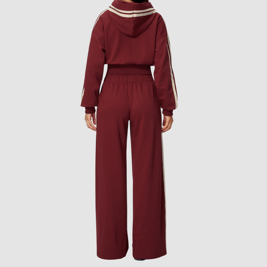 Wholesale Women's Hooded Sweatshirt and Long Sweatpants Set