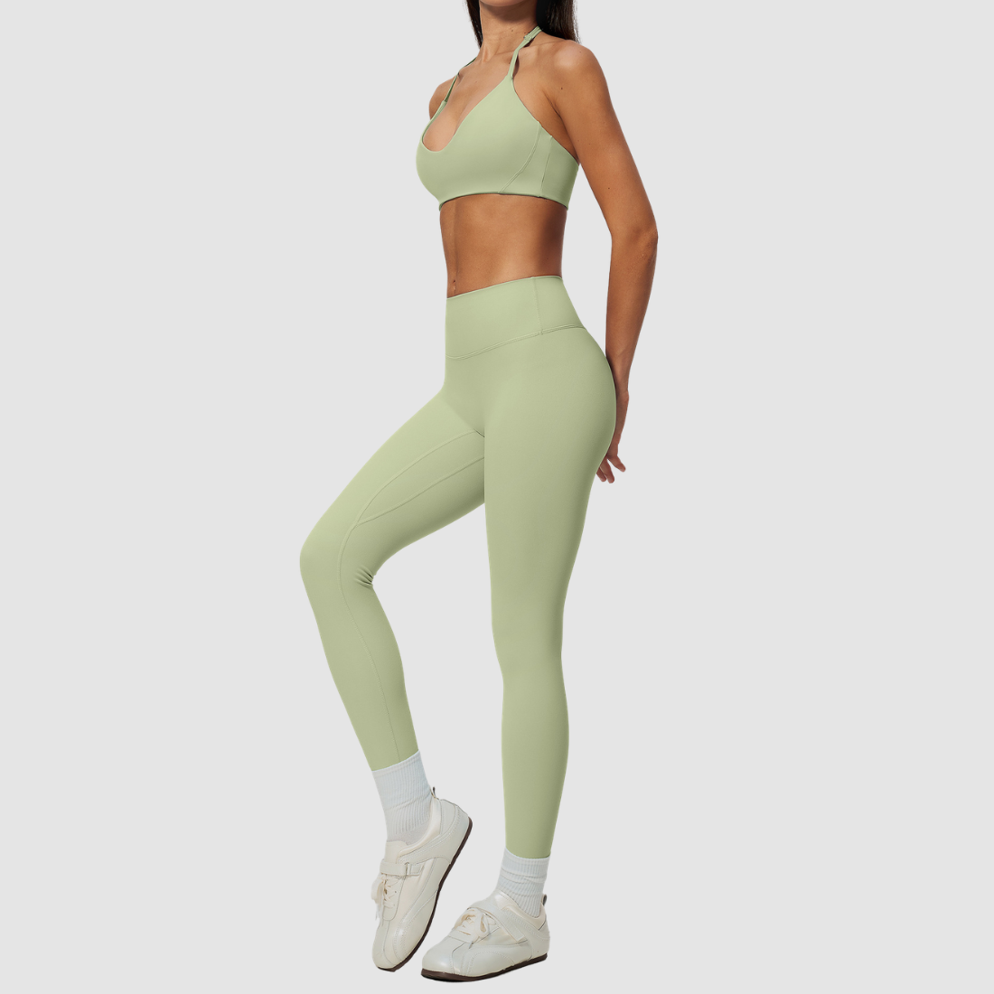 Wholesale Women's Activewear Brushed Padded Bra & Fitted Long-Pants Yoga Set