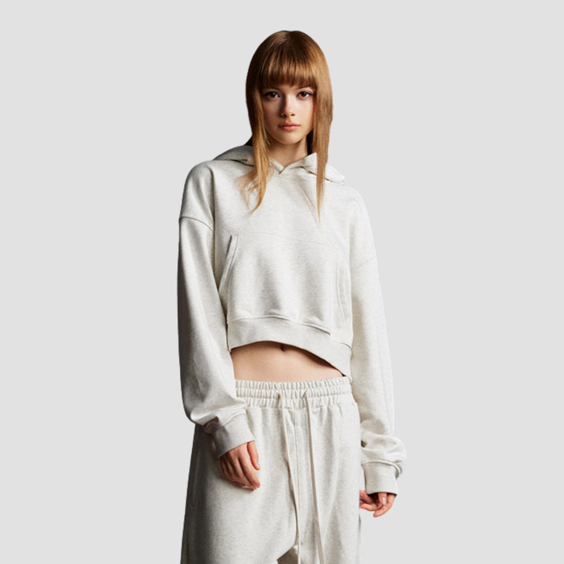 Wholesale Women’s Cropped Hooded Pullover – Relaxed Drop-Shoulder Sweatshirt