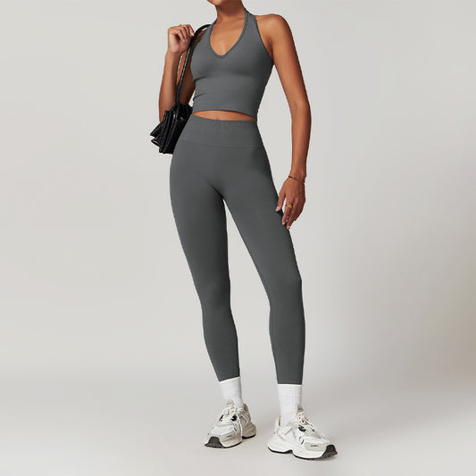 Wholesale Seamless Halterneck Threaded Yoga Bra | Wonderxfans bulk activewear