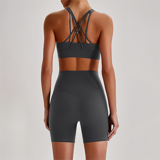 Wholesale Women's Quick-Dry Naked Feel Vest+Fitted Biker Shorts Yoga Set