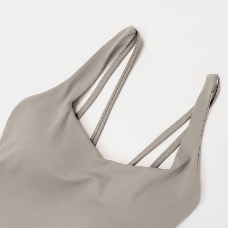 Slimming jumpsuit with cutout back