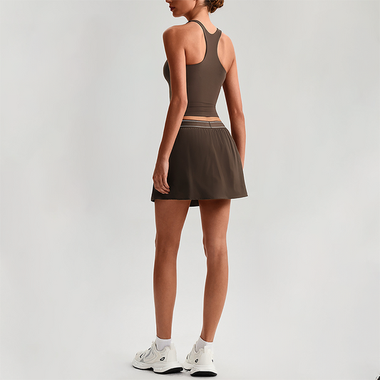 Wholesale Sleeveless Sports Top & Pleated Tennis Skirt Set – Quick-Dry Athletic 2-Piece with Built-In Shorts