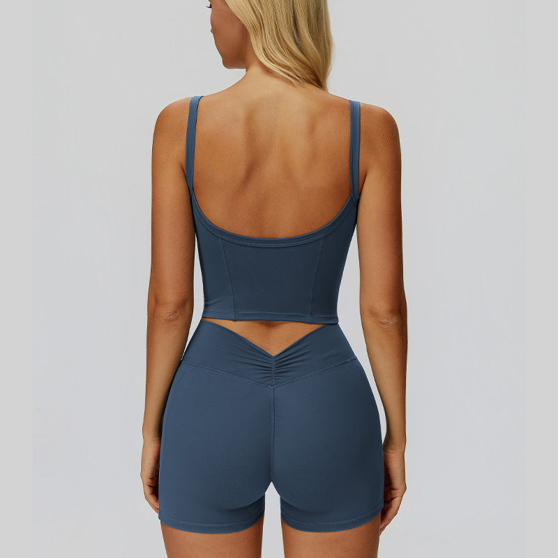Sports vest with U-shaped+High waisted sports shorts 2-piece set