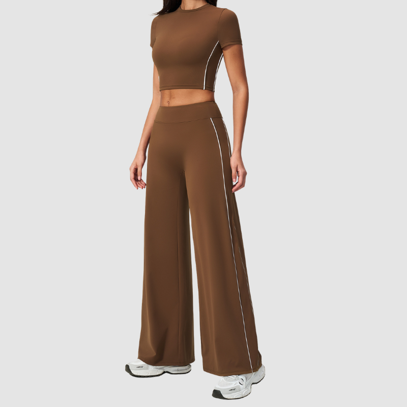 Wholesale Women's Brushed Short Sleeve Crop Top & Wide-Leg Pants Set – Padded Yoga Fitness 2-Piece