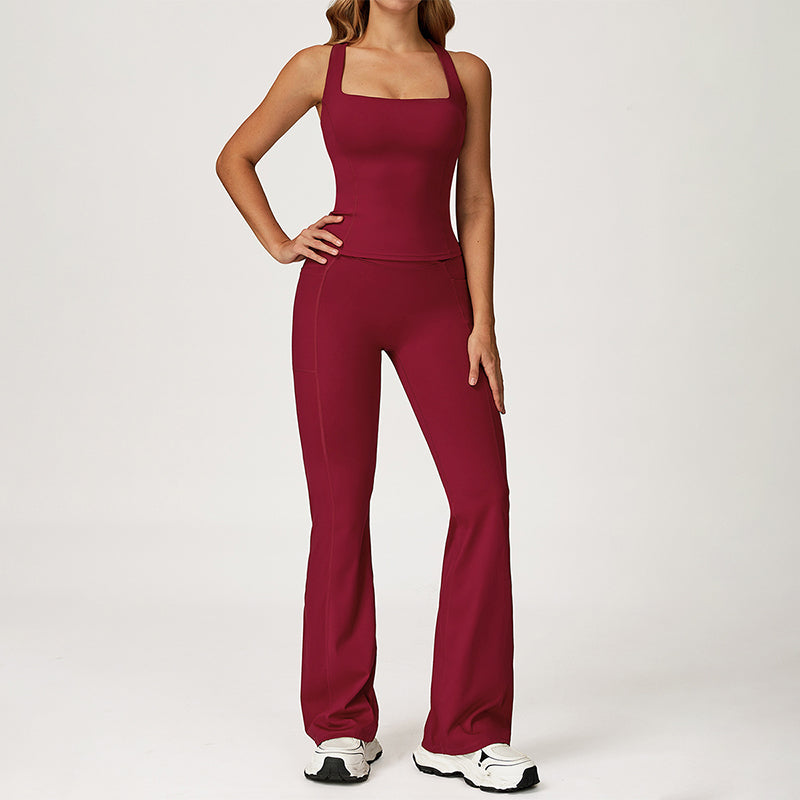 THIN STRAPS TANK TOP + Slim-fit athletic flare pants 2-PIECE SET