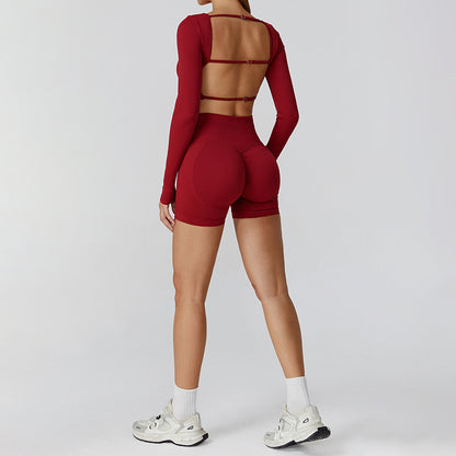 Sports de manga longa e contínua top + shorts de cintura alta