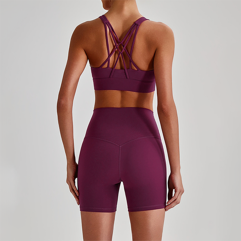 Wholesale Women's Quick-Dry Naked Feel Vest+Fitted Biker Shorts Yoga Set