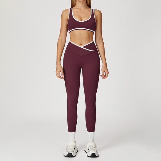 Ultra-Soft Contrasting Color Sports Bra + High Waist leggings 2-piece Set