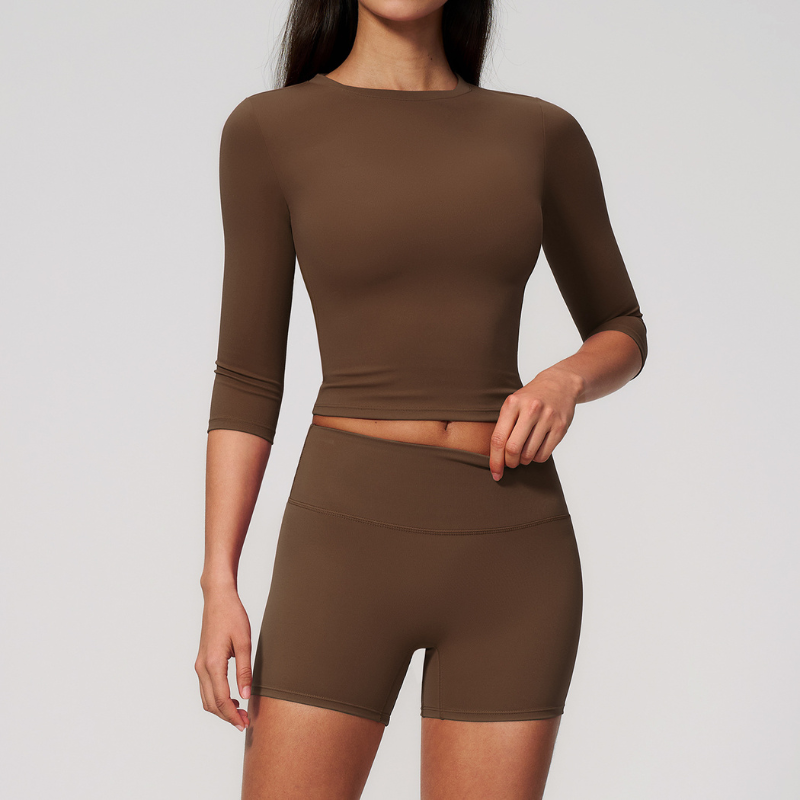 Wholesale Women's 3/4 Sleeve Crop Top & Biker Shorts Set – Seamless Yoga Activewear
