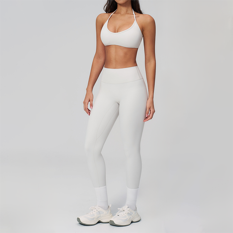 Wholesale Naked-Feel Seamless Sports Bra & High-Waist Biker Shorts Set – Quick-Dry Yoga 2-Piece