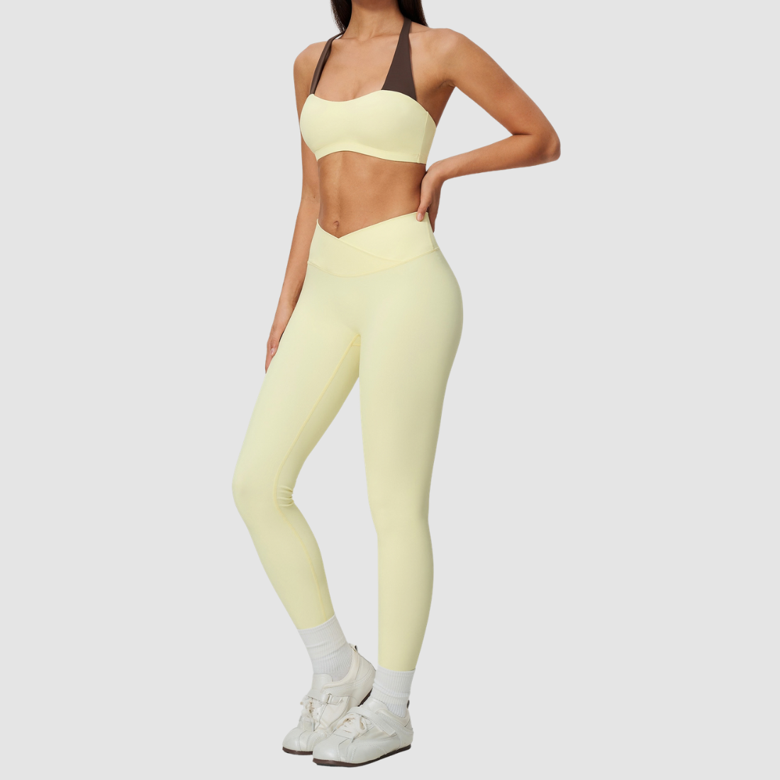 Wholesale Women's Color-Block Sports Bra & Leggings Two-Piece Set