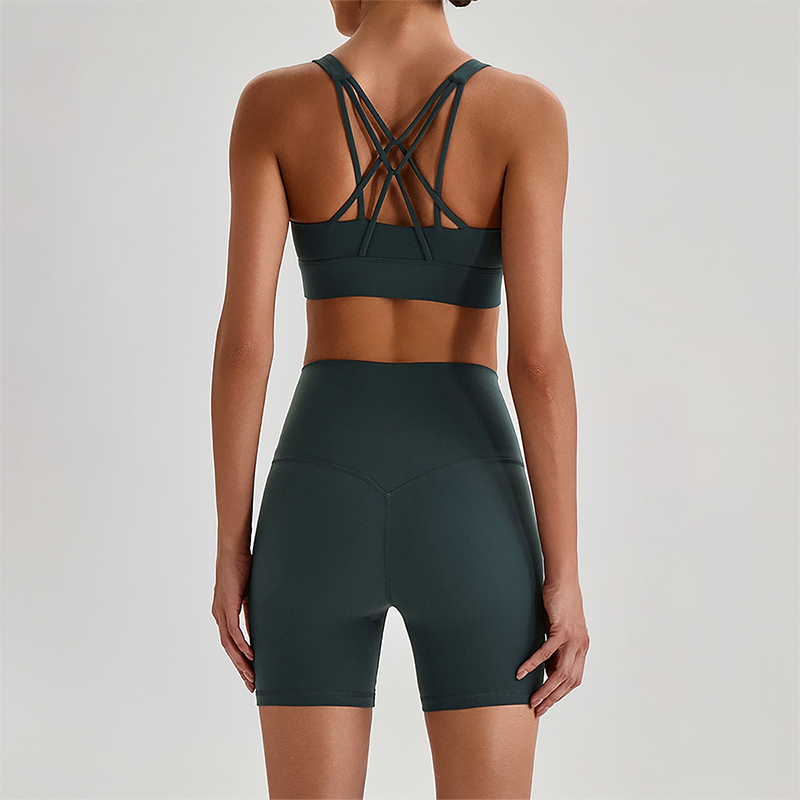 Wholesale Women's Quick-Dry Naked Feel Vest+Fitted Biker Shorts Yoga Set