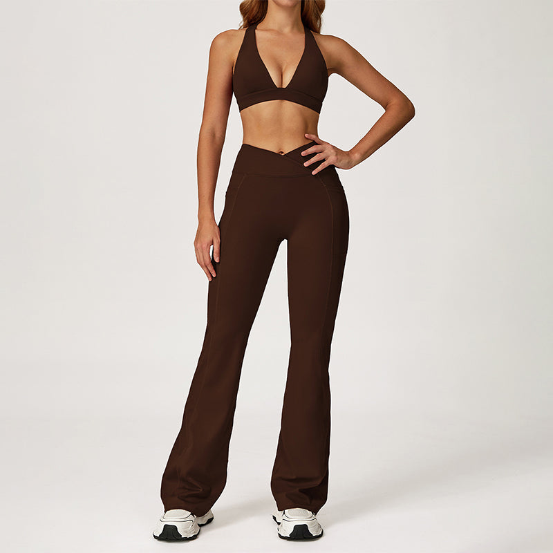 SPORTS BRA +Slim-fit athletic flare pants