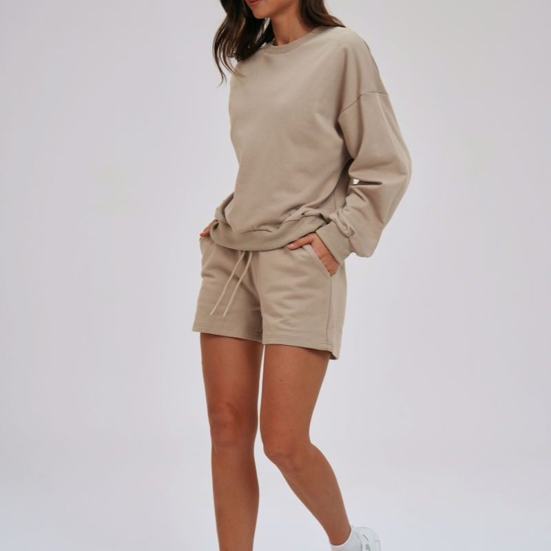 Wholesale loose round neck sweatshirt + loose shorts