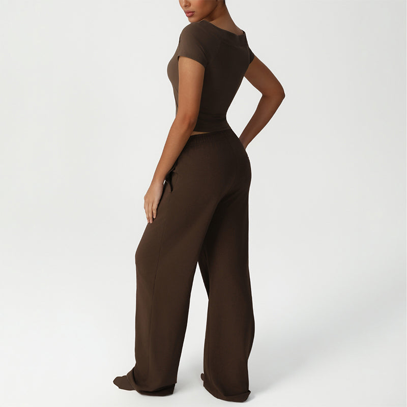 Cropped T-Shirt + Loose Sports Pants 2-Piece Set