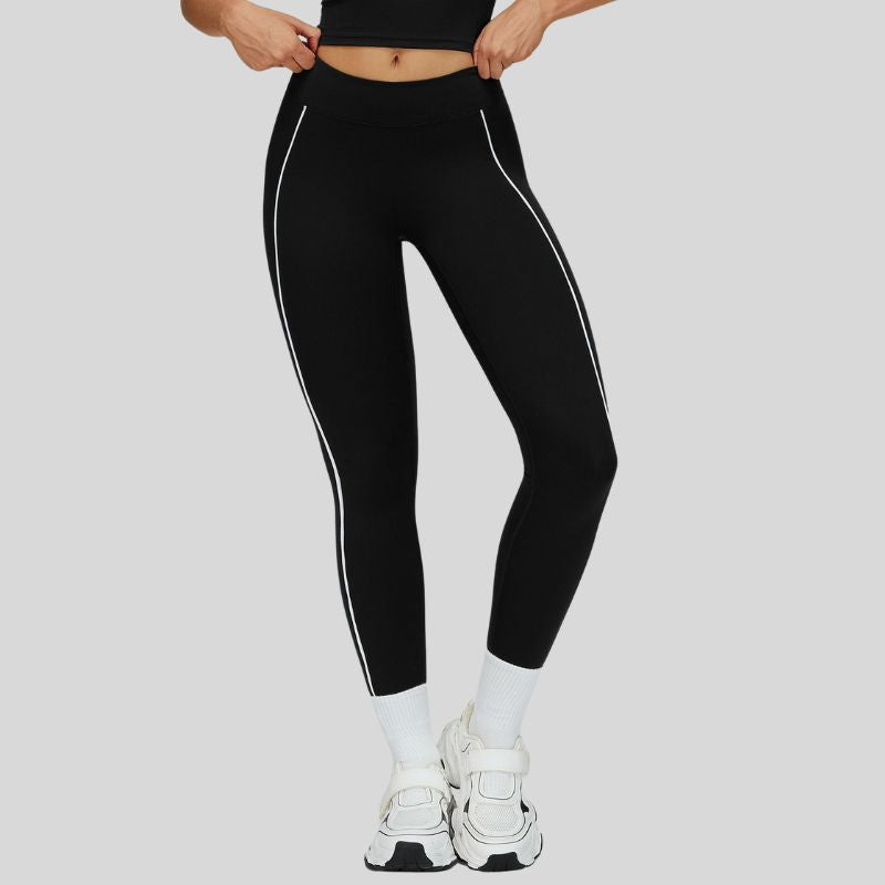High-waisted contrasting color leggings
